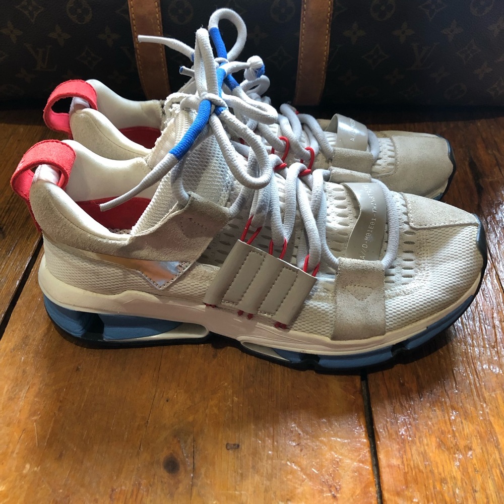 Adidas twinstrike